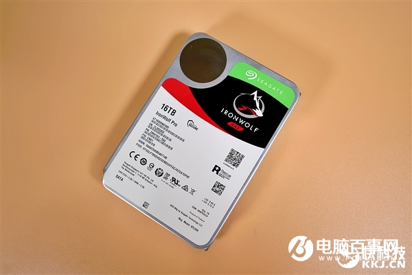 每年可寫入300TB！希捷酷狼Pro 16TB硬盤圖賞