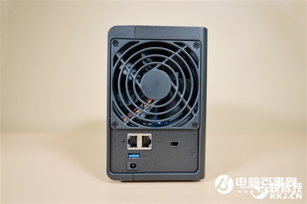 每年可寫入300TB！希捷酷狼Pro 16TB硬盤圖賞
