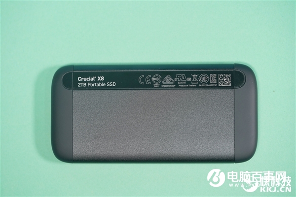 速度達(dá)1GB/s！英睿達(dá)X8移動SSD 2TB圖賞：4寸手機(jī)大小