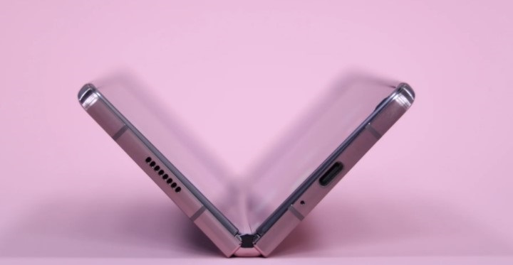 報(bào)告：三星 Galaxy Z Fold 3 具有更厚的 UTG 玻璃，搭載 S Pen