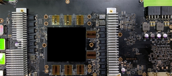 AMD RX 6000顯卡真身首曝：雙8針供電、功耗不容小覷