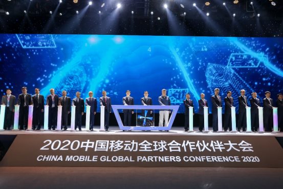 兩大運(yùn)營(yíng)商已與柔宇合作 5G+柔性電子將讓人機(jī)交互無處不在