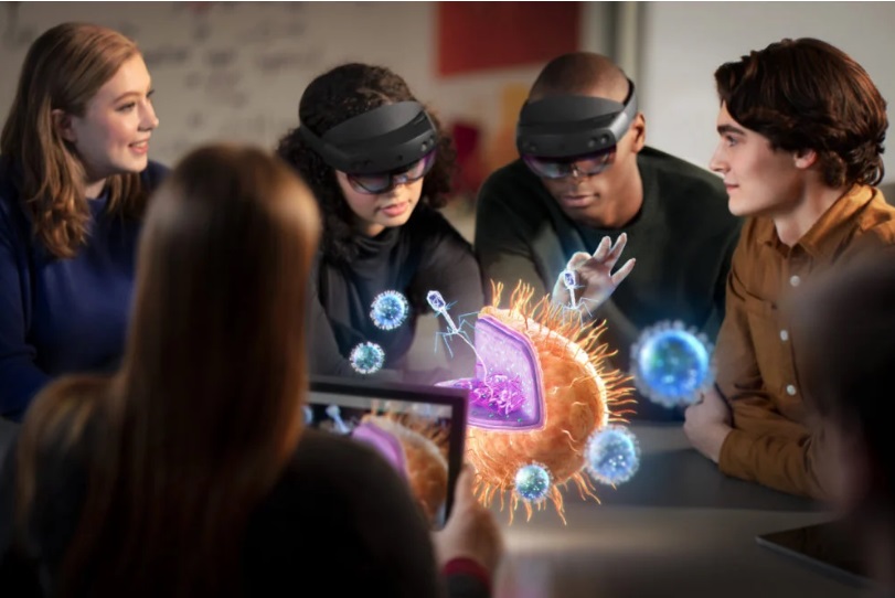 短期內(nèi)無望，微軟坦承 HoloLens 2 消費者版還未準備好