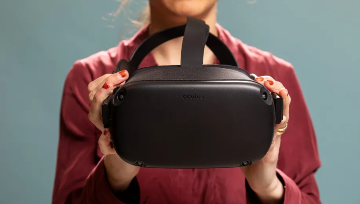 Facebook 推出 VR 頭戴設(shè)備 Oculus Quest 系統(tǒng)更新：新增多任務(wù)處理、無障礙選項等功能