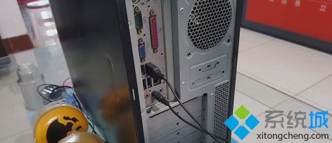 音箱插電腦哪個孔 電腦怎樣連接音響