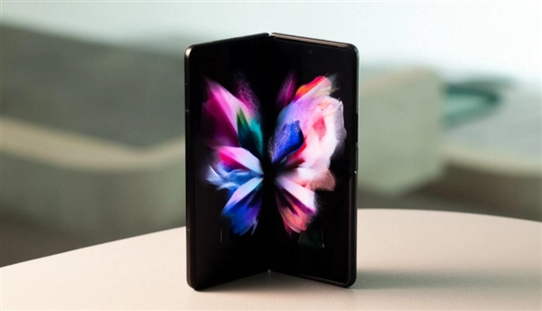 官方提醒:普通S Pen手寫筆會損傷三星Galaxy Z Fold3
