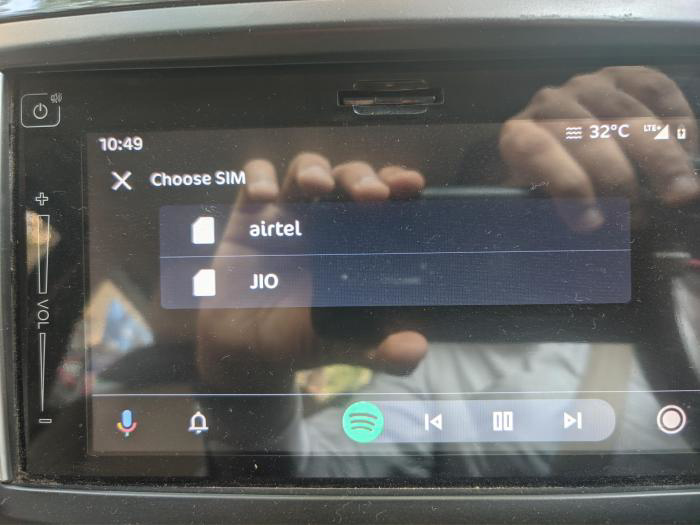 谷歌 Android Auto 正在測試雙 SIM 卡智能手機支持功能