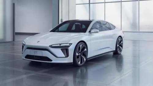 小鵬P5的車載影院投影，竟是雙十一賣了8萬臺的NEW Z6X？