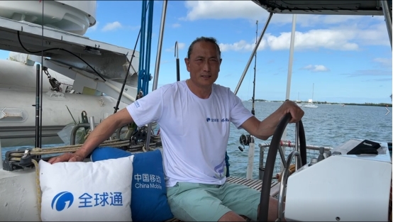 中國移動(dòng)全球通環(huán)北之旅船長翟墨號(hào)召大家積極參與冰雪運(yùn)動(dòng)
