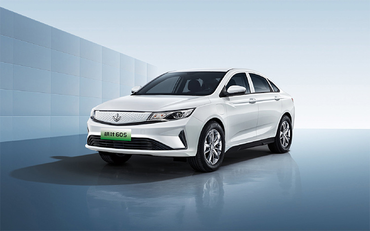 吉利旗下睿藍(lán)汽車首款換電車型楓葉 60S 上市:可 60 秒極速無(wú)感換電