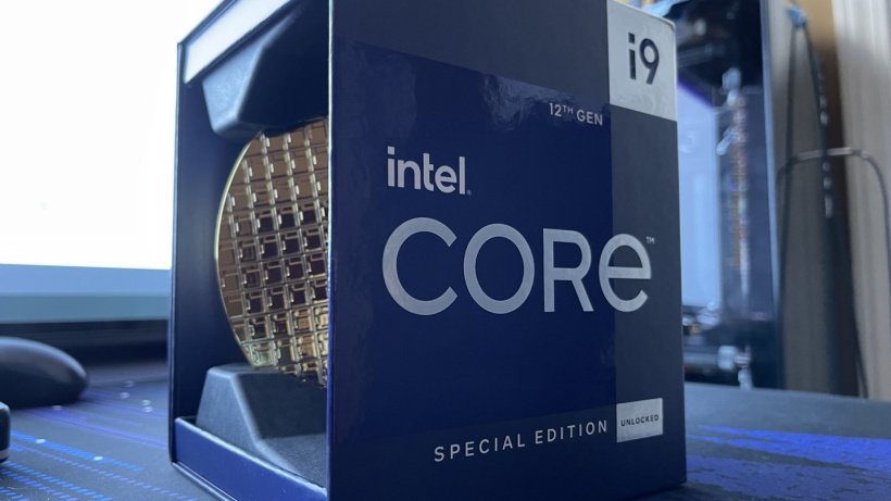 英特爾 i9-12900KS Cinebench 跑分曝光，擊敗 AMD R9 5950X